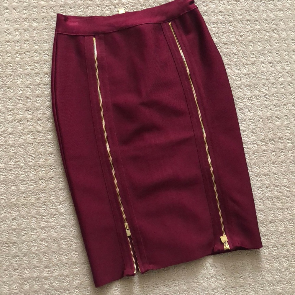 Miss Circle wine colored bandage skirt M